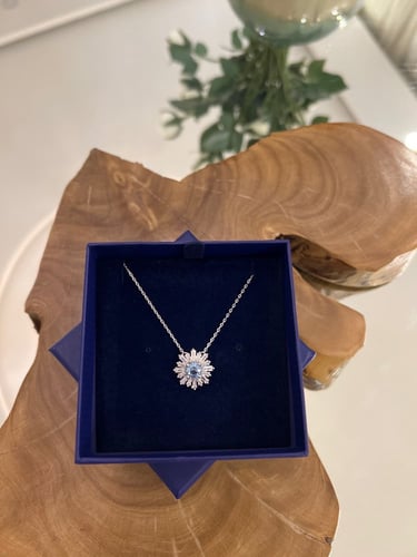 سلسال سوارفسكي شامل الملحقات