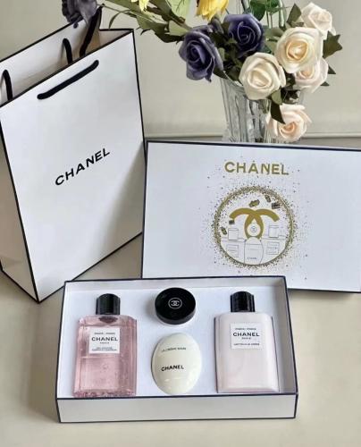 مجموعة شانيل باريس 4 منتجات