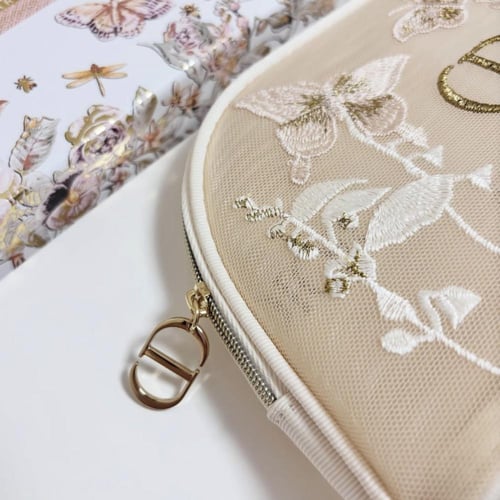 شنطة ميكب من ديور بيوتي - Dior