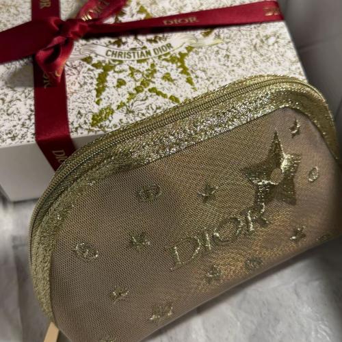 شنطة ميكب نجمة ديور - Dior