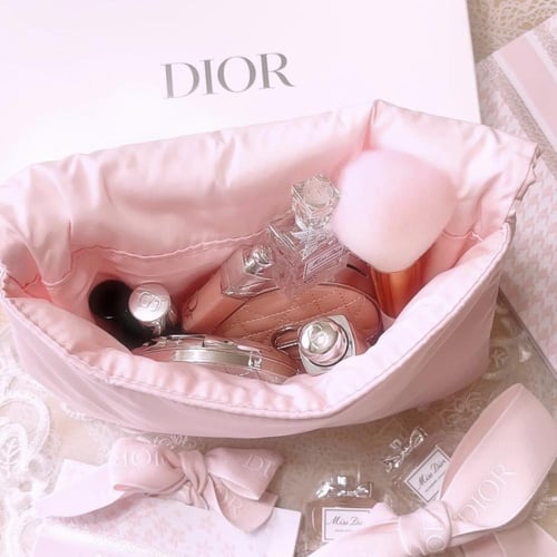 شنطة ميكب من ديور بيوتي الجديدة - Dior