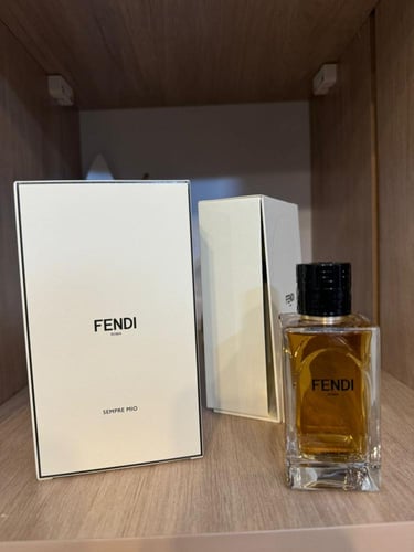 فندي سمبر ميو Sempre Mio