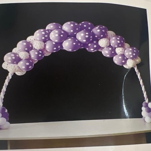 مجسم بالون طاولة