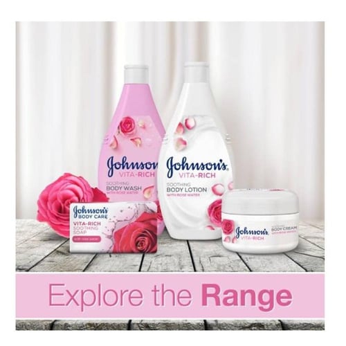 غسول جسم مع ماء الورد فيتا ريش من جونسون - 400مل