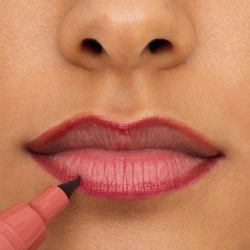 قلم محدد الشفاه لاين اند ستاين! براون من ايسينس -...