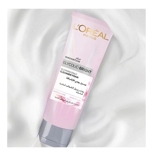 غسول رغوي للوجه بحمض الجليكوليك من لوريال - 100 مل