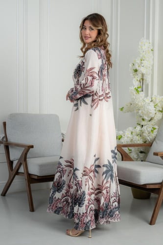 جلابية نسائية بطبعة أوراق استوائية ناعمة