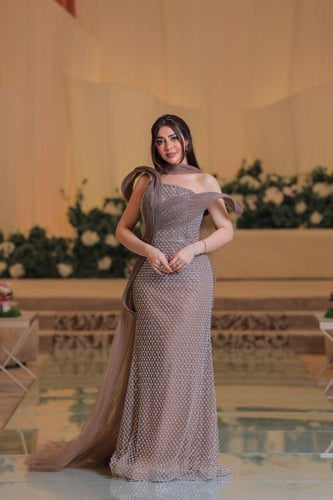 فستان سهرة بيج أوف شولدر أنيق