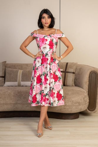 فستان ميدي أوف شولدر بطبعة ورود زاهية