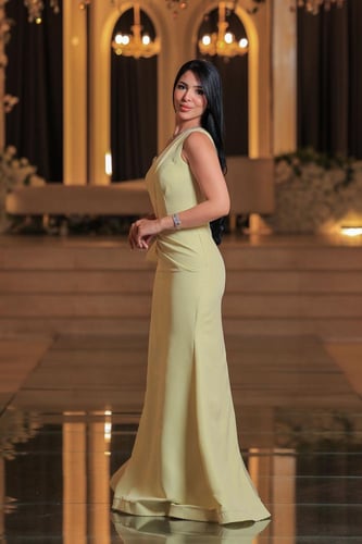 فستان سهرة إلهام