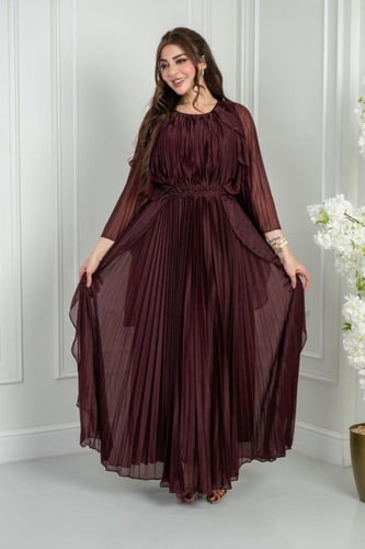 فستان بليسيه طويل بأكمام واسعة للسهرات