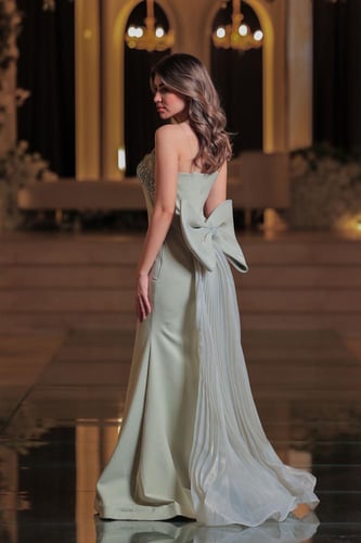 فستان سهرة لؤلؤة النعناع