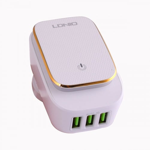 فيش 3 منافذ USB يدعم الشحن السريع + إضاءة LED + كي...