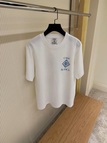 تي شرت رجالي كازابلانكا بلون ابيض ياقة دائرية