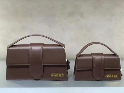 شنط قلاب جاكيموس لو بامبمينو بلون بني شوكولا