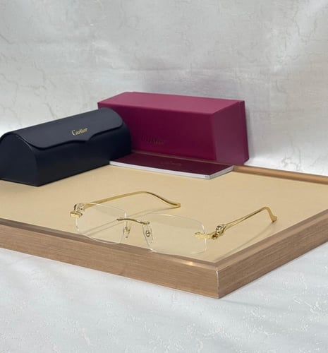 نظارات طبية للجنسين كارتييه بانثر بحواف ذهبية