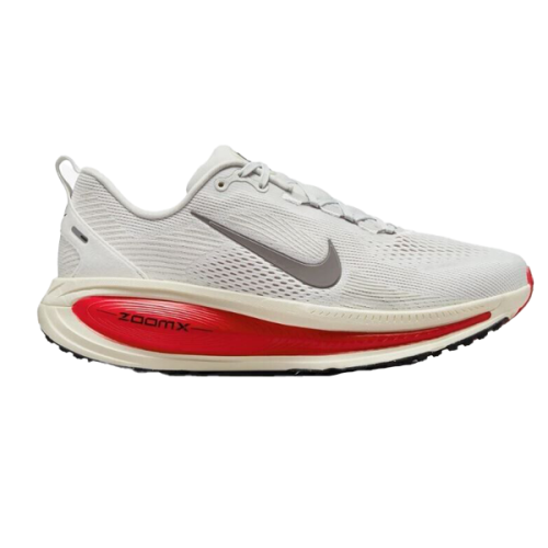 حذاء الركض الشبكي من نايك فوميرو 18 لون وايت اورنج