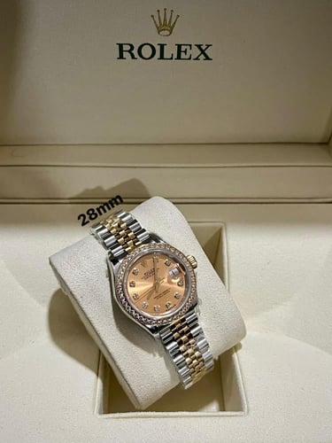 ساعة روليكس ليدي ديت جيست للنساء فضي وذهبي