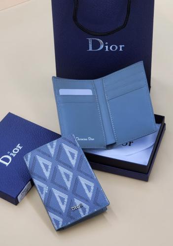 محفظة بطاقات DIOR بلون ازرق بنقشة دايموند