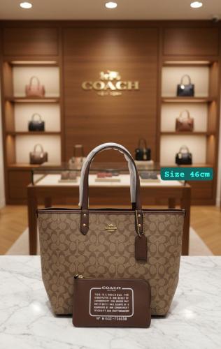 حقيبة نسائية كوتش COACH مقاس 46CM لون لايت براون