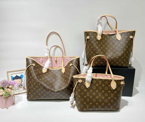 حقائب لويس فويتون نيفرفول مونوغرام بني بطانة وردية