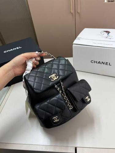 حقيبة ظهر شانيل Duma نسائية جلد مبطن بجيوب عملية أ...