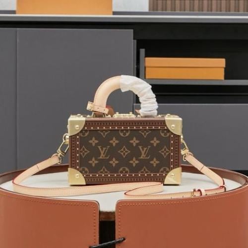 شنطة مربعة لويس فويتون petite-valise مونوغرام بني