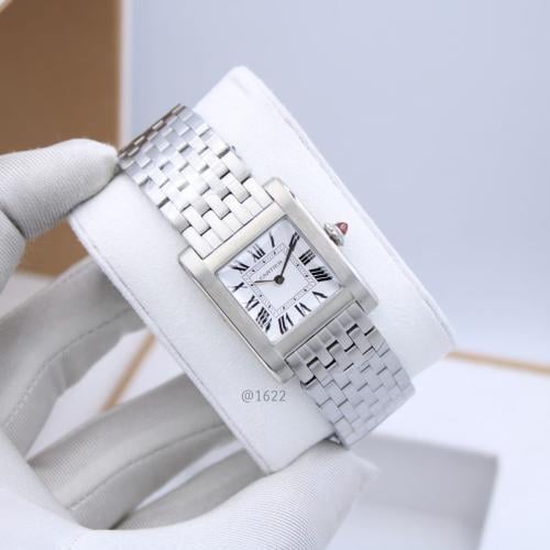 ساعة فضية نسائية كارتيير تانك إطار مربع أنيقة