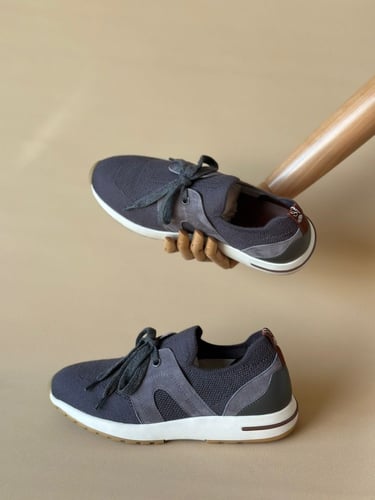 سنيكرز رياضي أنيق لورو بيانا أسود