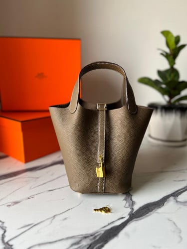 حقيبة هيرميس بيكوتين بيكابو