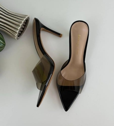 صندل نسائي بلكسي من جوفانتينو روسي بلاك