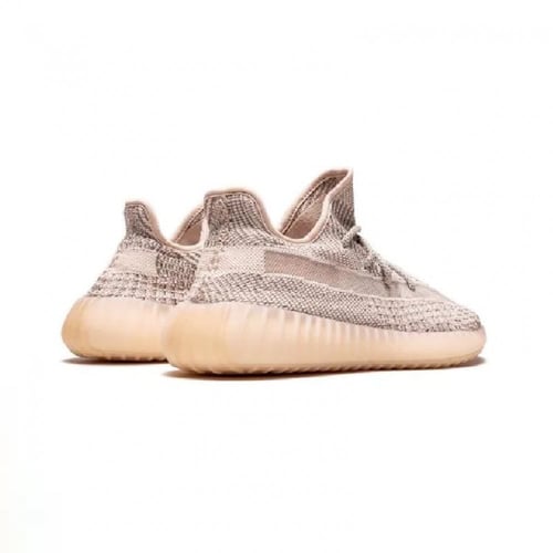 حذاء رياضي ييزي بوست 350 V2