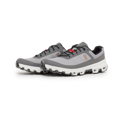 حذاء لويفي x أون كلاود فنتشر للجري