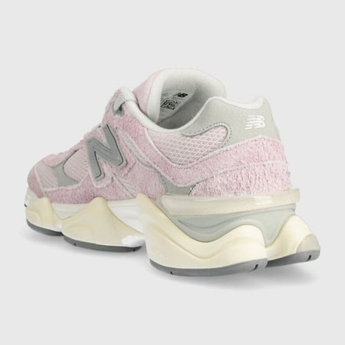 حذاء نيو بالانس 9060 ديسمبر سكاي