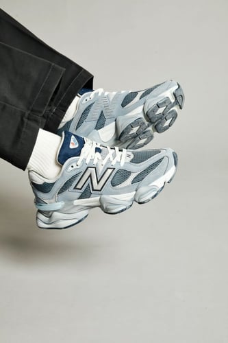 شوز نيو بالانس 9060 مون ديز رمادي