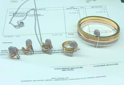 طقم اكسسوار كامل حلقات دائرية مزينة بدبوس لون فضي...