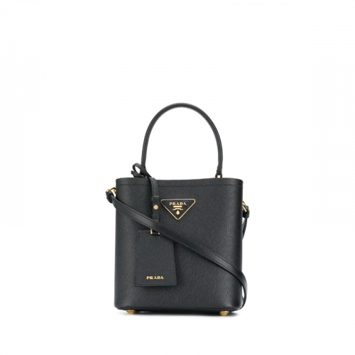 شنطه برادا سوداء شعار برادا ذهبي تصميم دلو