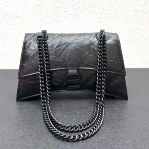 شنطه بالنسياغا كراش تشاين لون اسود قلاب B