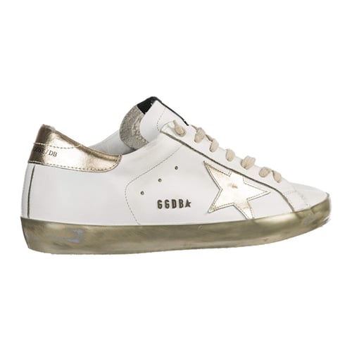 حذاء قولدن جوس للجنسين ديلوكس براند وايت جولدن