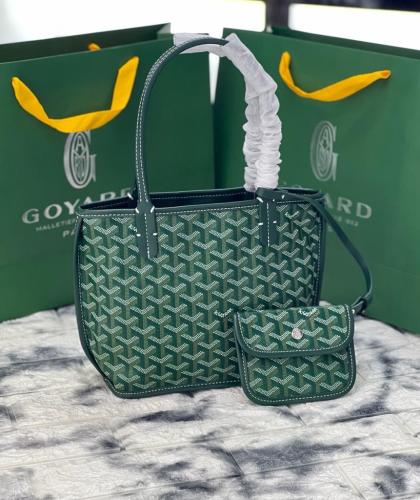 شنطة يد جويارد أنجو ميني طبعة مونوغرام لون أخضر