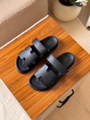 شبشب ايرمز رجالي شايبر جلد فاخر بلون اسود