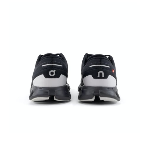 حذاء كلاود أون رانينج بلاك اند وايت