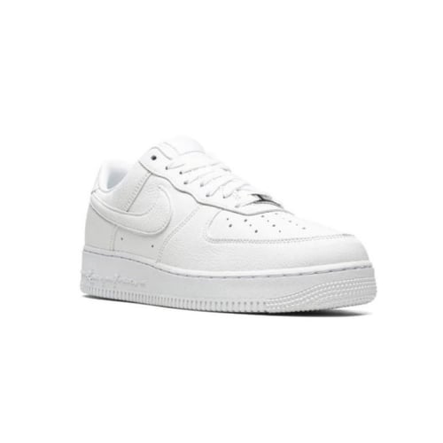 نايك اير فورس 1 لو سنيكرز ابيض رياضي