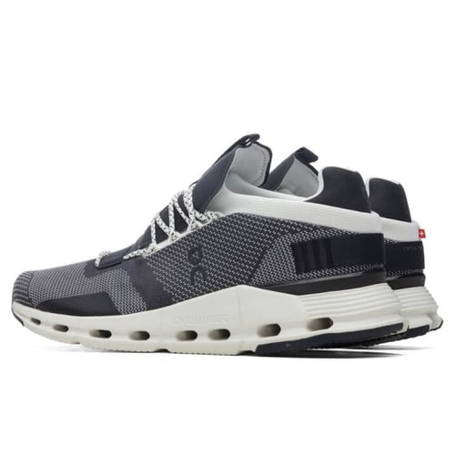 حذاء اون رانينج كلاود اكس دارك قريه