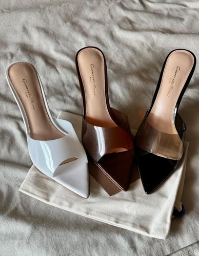 سليبر نسائي جيانفيتو روسي