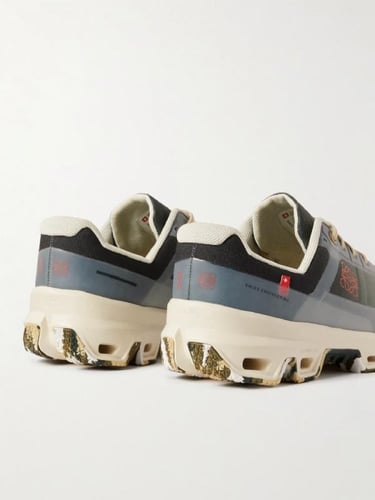 شوز لويفي كلاود فنتشر رانينج شبكي رمادي شعار احمر