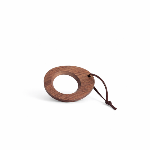حامل الاقماع الخشبي | wooden holder