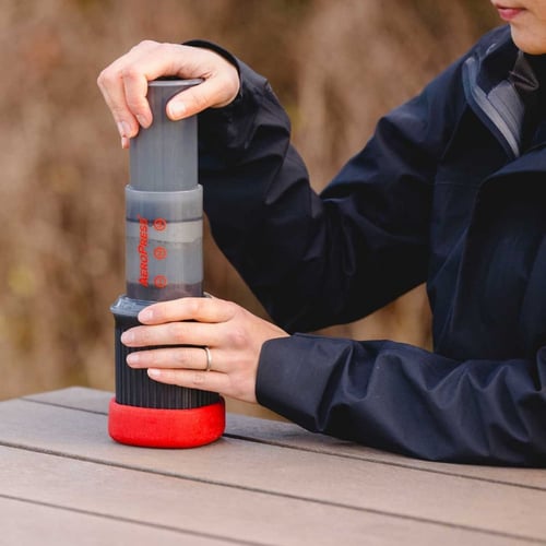 صانعة قهوة السفر قو - ايروبرس | AeroPress Go