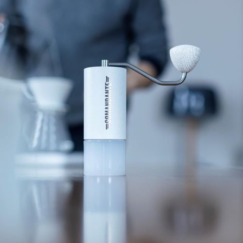 طاحونة كوماندانتي ابيض الثلج - اصدار Comandante Sn...