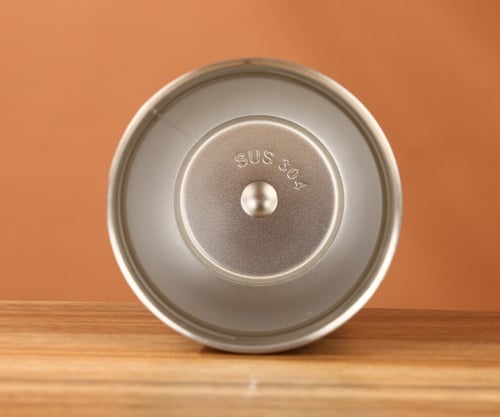 مق حافظ للحرارة و البرودة مع مزاز الوان متعددة و ب...